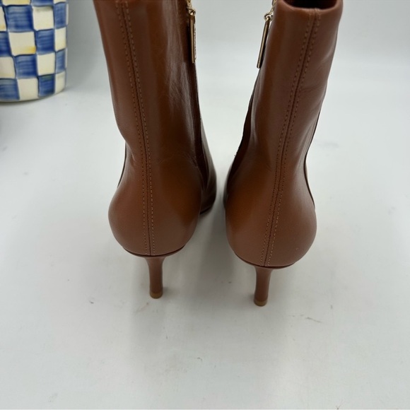 Women’s Larroude Kate mini ankle boots size 7.5 made in Brazil. - Picture 6 of 9